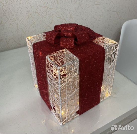 Украшение подарок