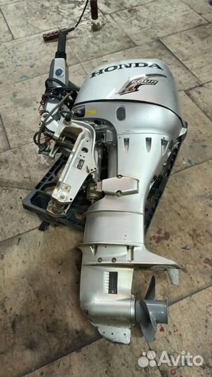 Продается лодочный мотор Honda 30