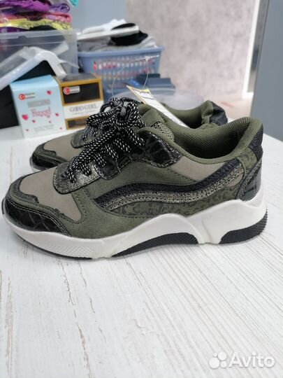 Кроссовки детские graceland