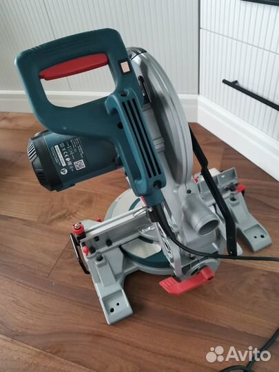 Торцовочная пила Bosch gcm 216