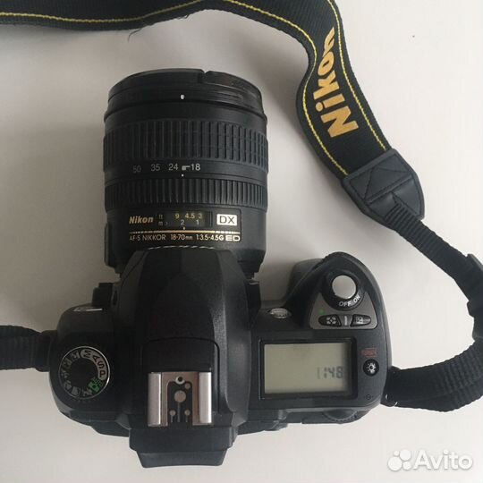 Зеркальный фотоаппарат nikon D70 с объективом