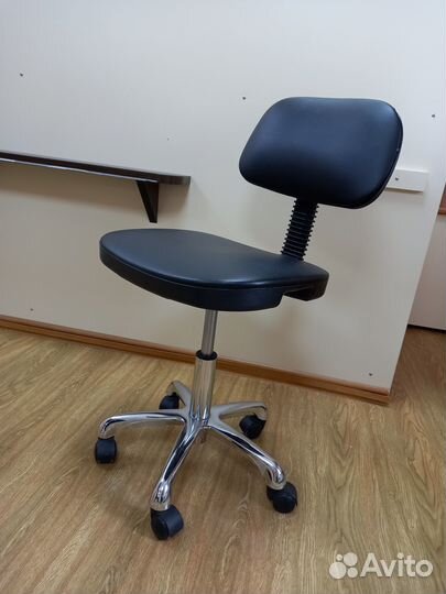 Стул для татуировщика, косметолога