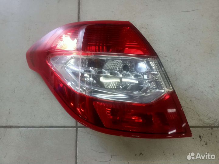 Фонарь левый Citroen C4 B7 оригинал