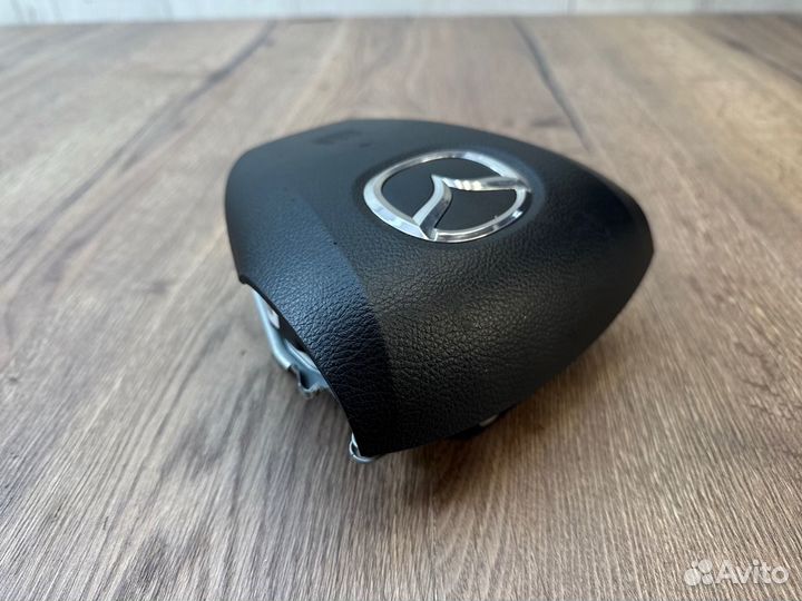 Крышка подушки безопасности Mazda 3 BL 2.0 PE 2011