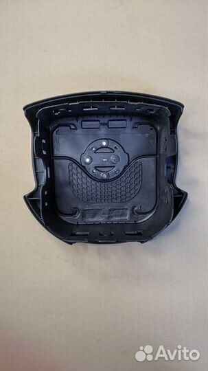 Заглушка руля Nissan Almera Classic