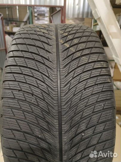 Michelin Alpin 5 295/35 R21 107V