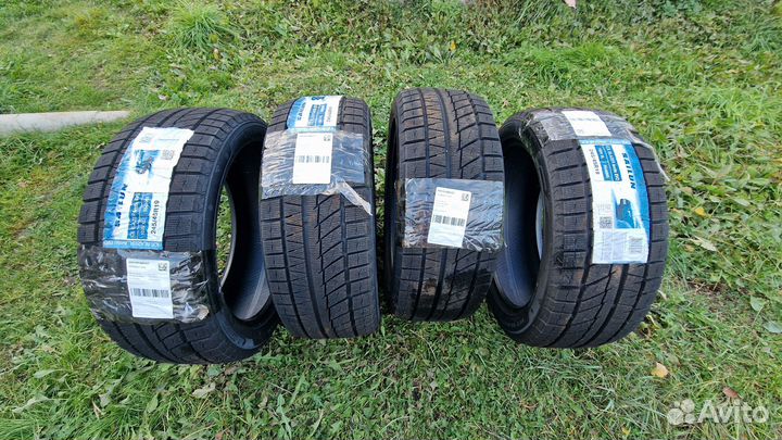Sailun Ice Blazer Arctic EVO 245/45 R19 V