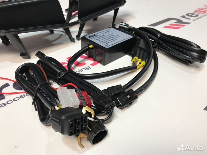 Ходовые огни Toyota Land Cruiser Prado 120 D2411