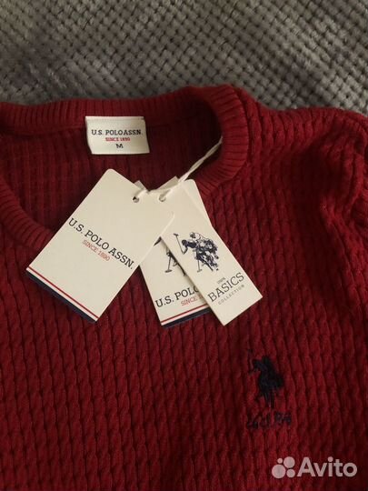 Свитер женский новый оригинальный