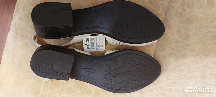 Босоножки женские 39 размер