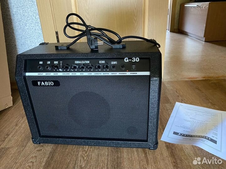 Гитарный комбоусилитель новый 30W