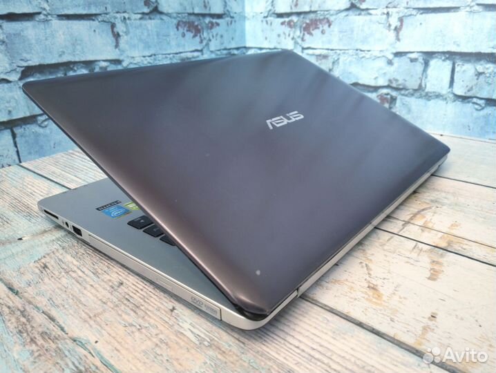 Сенсорный asus на i5/ RAM 4/ GT 740M/ SSD