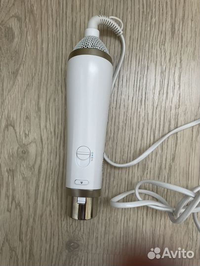 Фен-щетка для волос Philips Essential Care