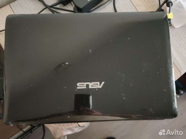 Ноутбук asus