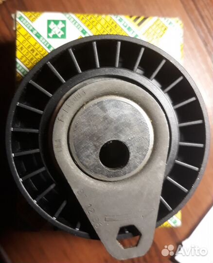 Ролик ремня грм INA 531 0570 10