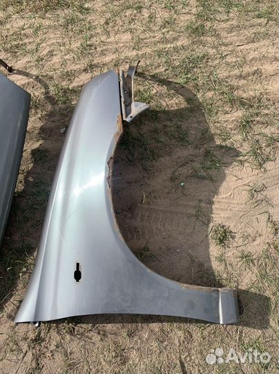 Переднее крыло LADA kalina компл