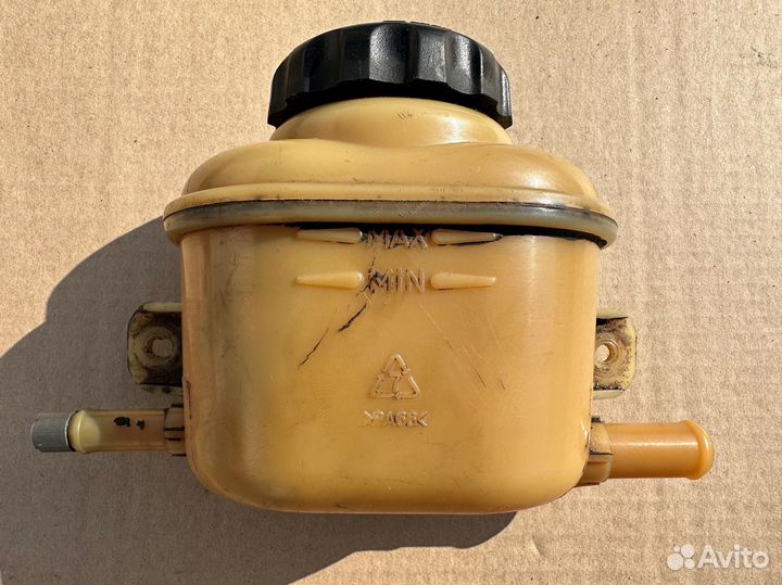 Бачок гур Chevrolet Rezzo