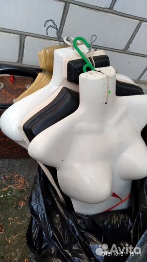 Вешалки бюсты