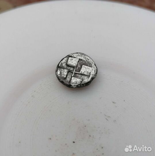 Античные монеты