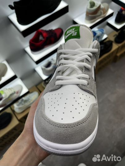 Кроссовки Nike