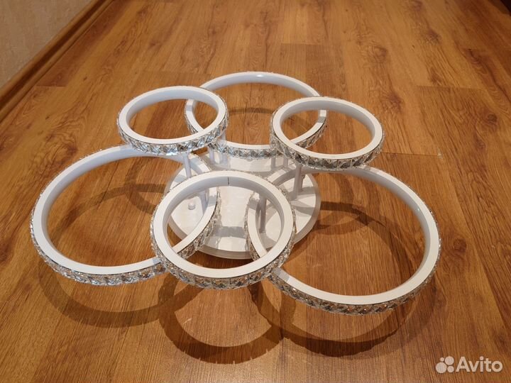 Люстра светодиодная с пультом