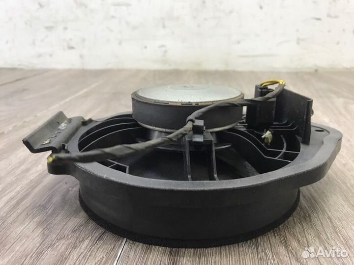 Динамик передний правый Opel Astra J хетчбэк 5-ти