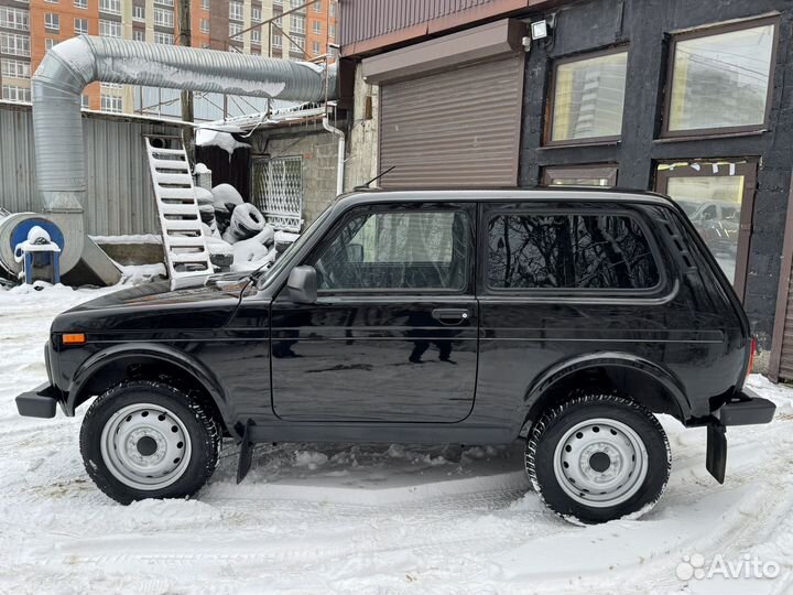 ВАЗ Niva Legend 1.7 МТ, 2022, 16 000 км