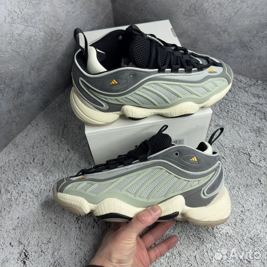 Кроссовки adidas Yeezy 500