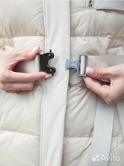 Пуховик женский р.48 50