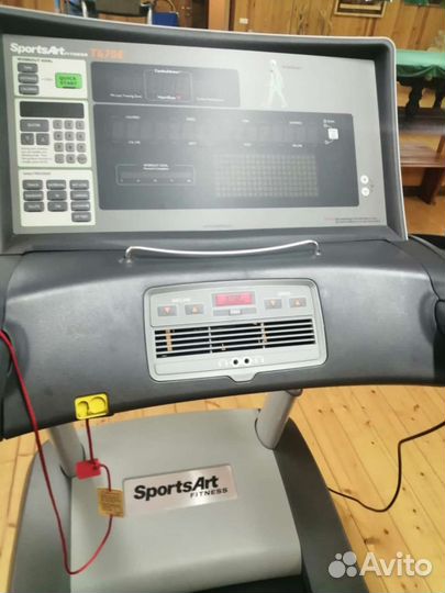 Беговая дорожка. Тренажер