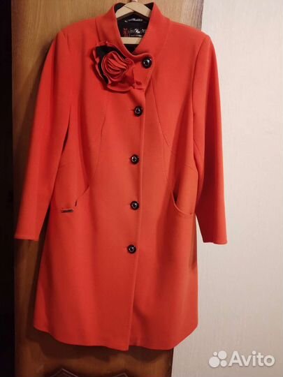 Пальто женское демисезонное размер 54 56