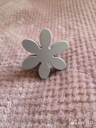 Ручка мебельная кнопка для комода тумбочки