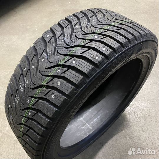 Kumho WinterCraft Ice WI31 215/65 R15 96T