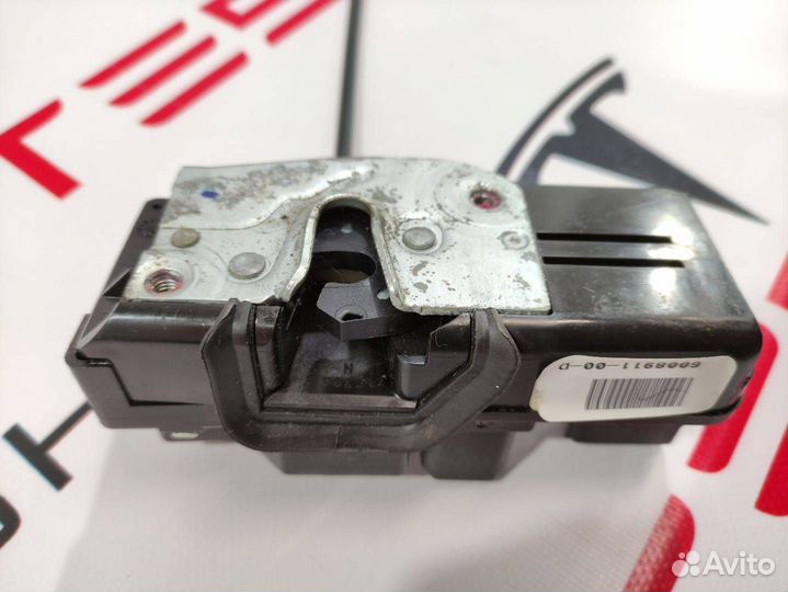 Замок двери задней левой Tesla Model S 2016