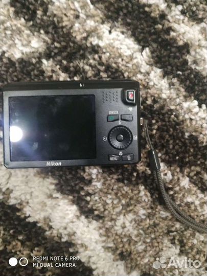 Камера Nikon Coolpix S6300