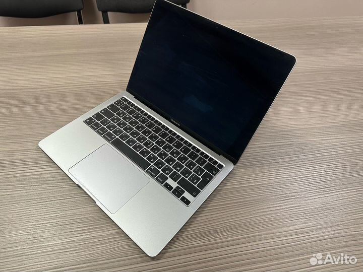 Apple MacBook air 13 2020 m1 16gb 256