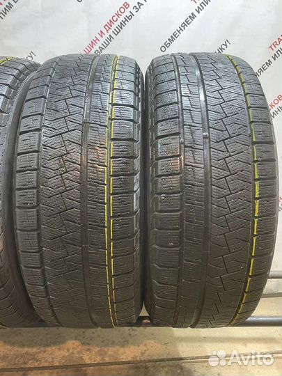 Formula Ice FR 215/60 R17 96M