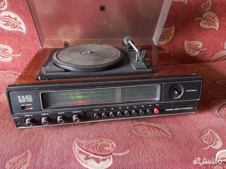 Проигрыватель вега 323 стерео