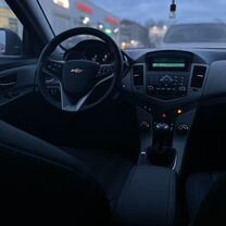 Chevrolet Cruze 1.6 MT, 2012, 88 000 км, с пробегом, цена 890 000 руб.