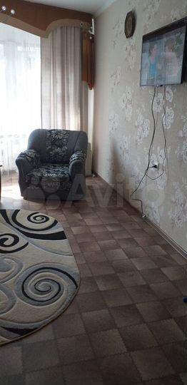 2-к. квартира, 52 м², 1/5 эт.