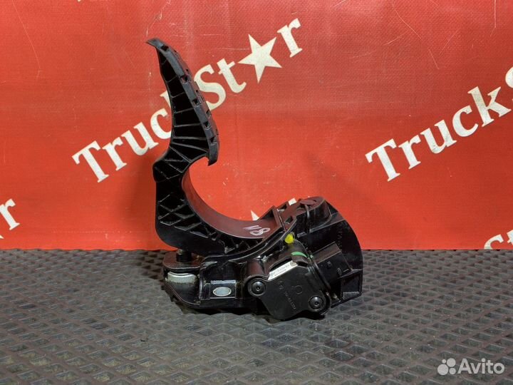 Педаль газа 2020г Volvo FH