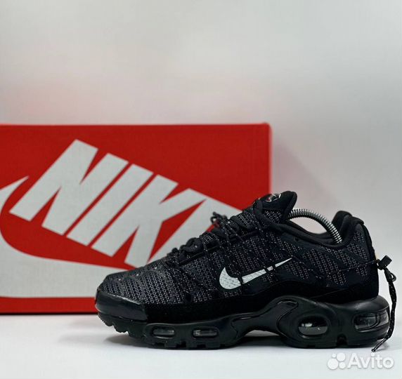 Кроссовки Nike Air Max Tn Plus