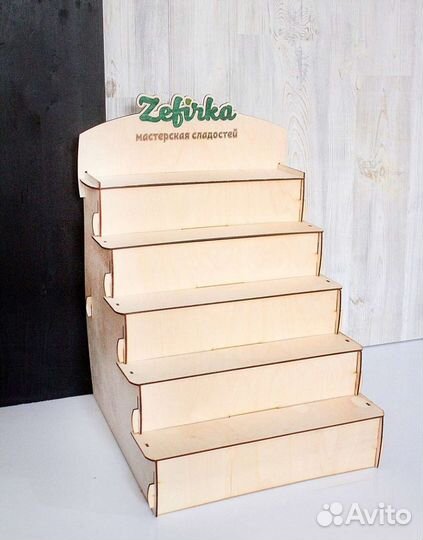 Стенд лесенка разборная