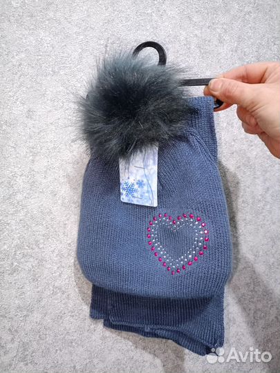 Шапка для девочки новая