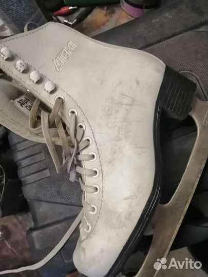 Коньки фигурные детские 34