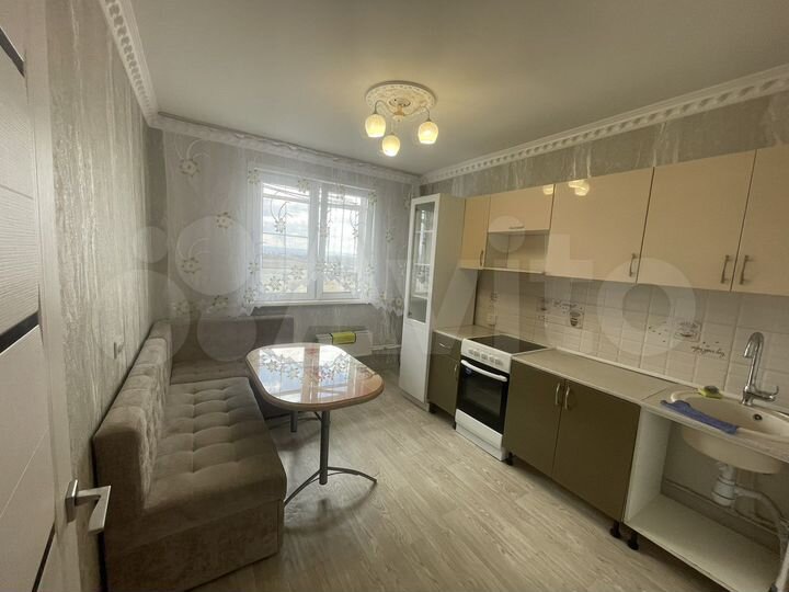 1-к. квартира, 40 м², 6/12 эт.
