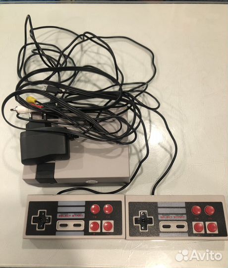 Приставка 8бит 620 игр
