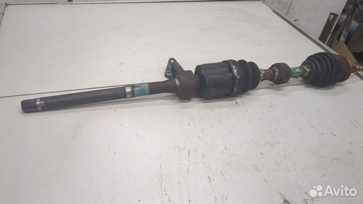 Полуось Hyundai Santa Fe, 2012