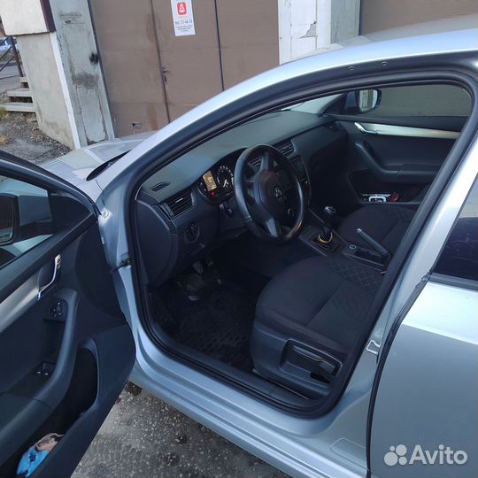 Skoda Octavia 1.6 МТ, 2017, 210 000 км