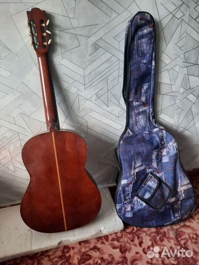Акустическая гитара бу
